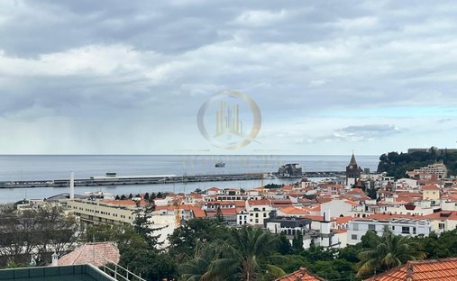 Penthouse in Santa Luzia, Madeira, Portugal 1
