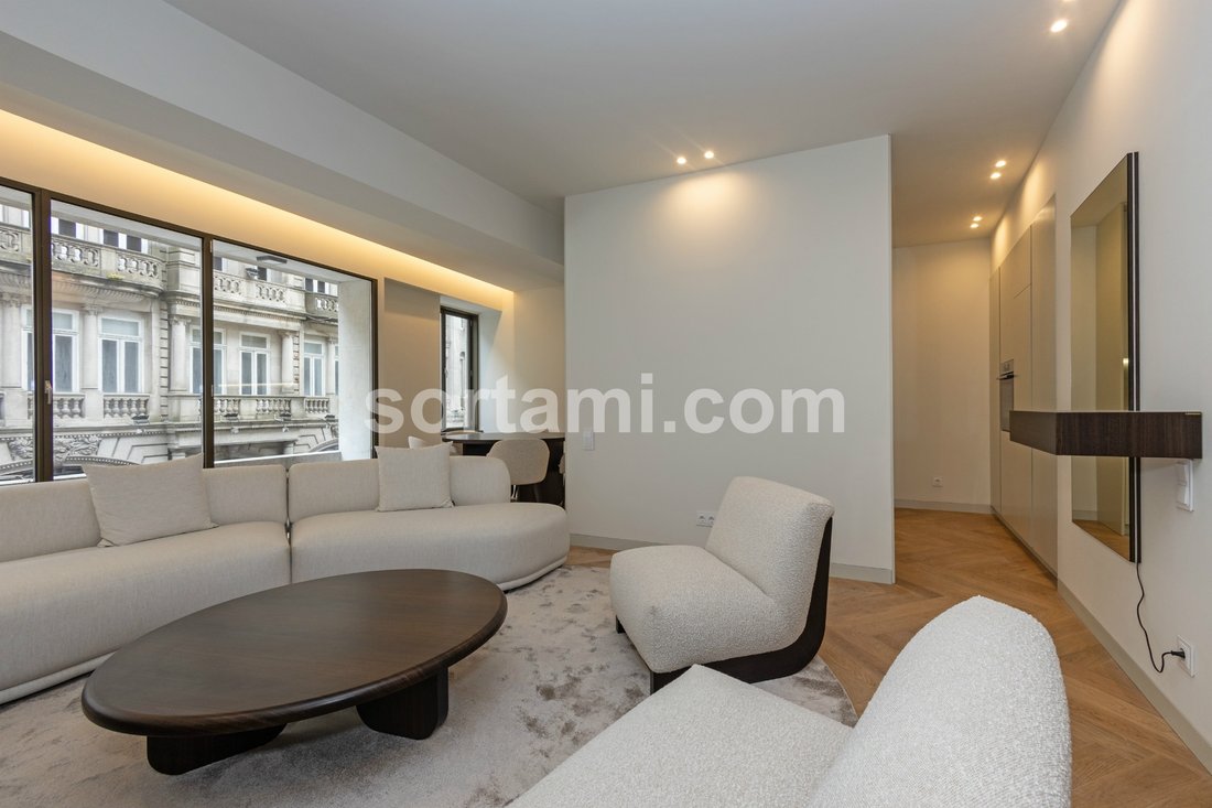 Apartment in Cedofeita, Santo Ildefonso, Se, Miragaia, Sao Nicolau e Vitoria, Porto District, Portugal 5 - 15933234