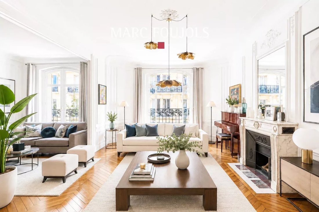 Apartment in Muette Nord, Paris 16e Arrondissement, Paris 1 - 17967402