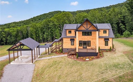 House in Talking Rock, Georgia, United States 1