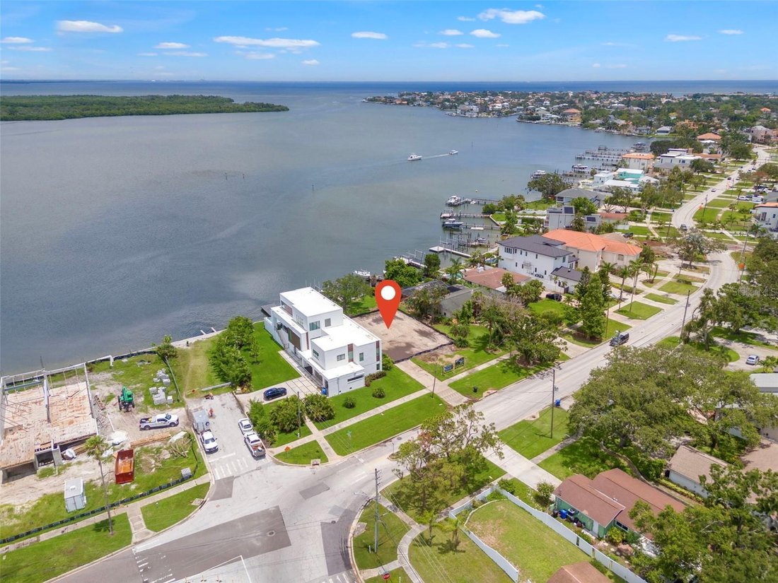 Land in St. Petersburg, Florida, United States 4 - 17970477