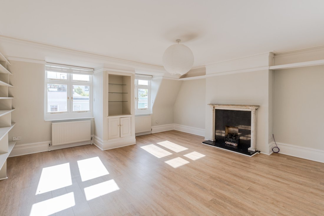 Apartment in Holland Park, Kensington And Chelsea, England 3 - 17966291