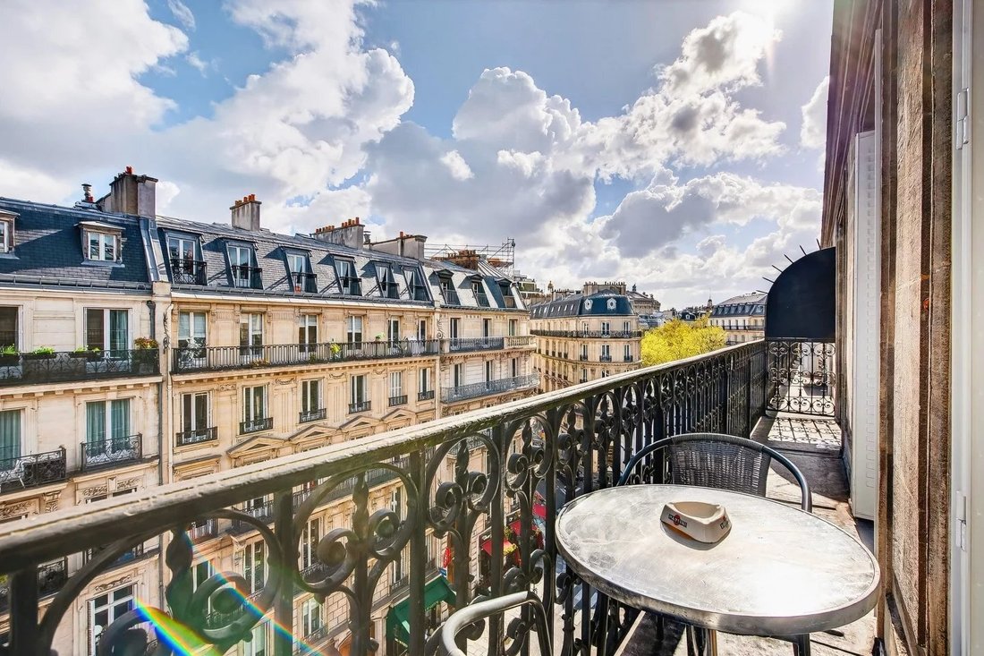 Apartment in Elysées-Madeleine, Paris 8e Arrondissement, Paris 1 - 17965788