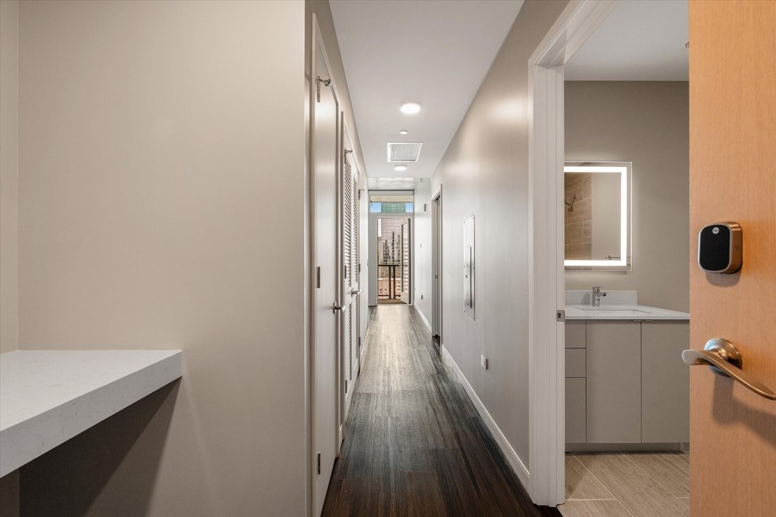 Condo in Nashville, Tennessee, United States 5 - 17969435