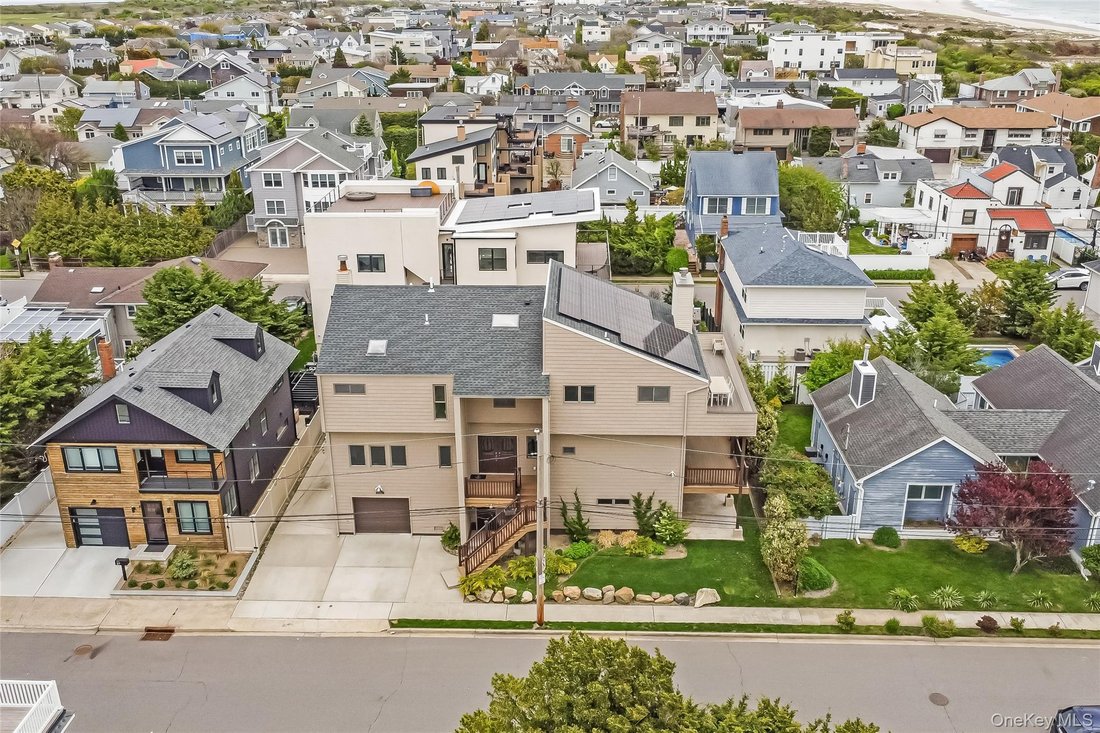 House in Long Beach, New York, United States 1 - 17966067