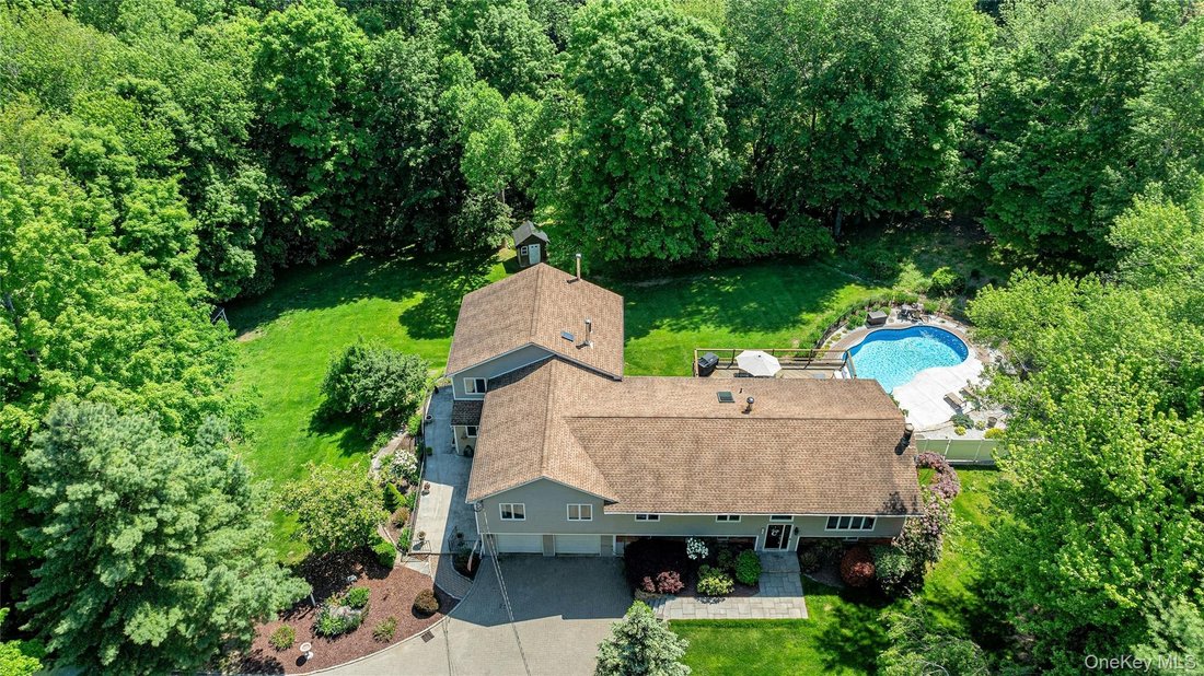House in Carmel Hamlet, New York, United States 1 - 17490487