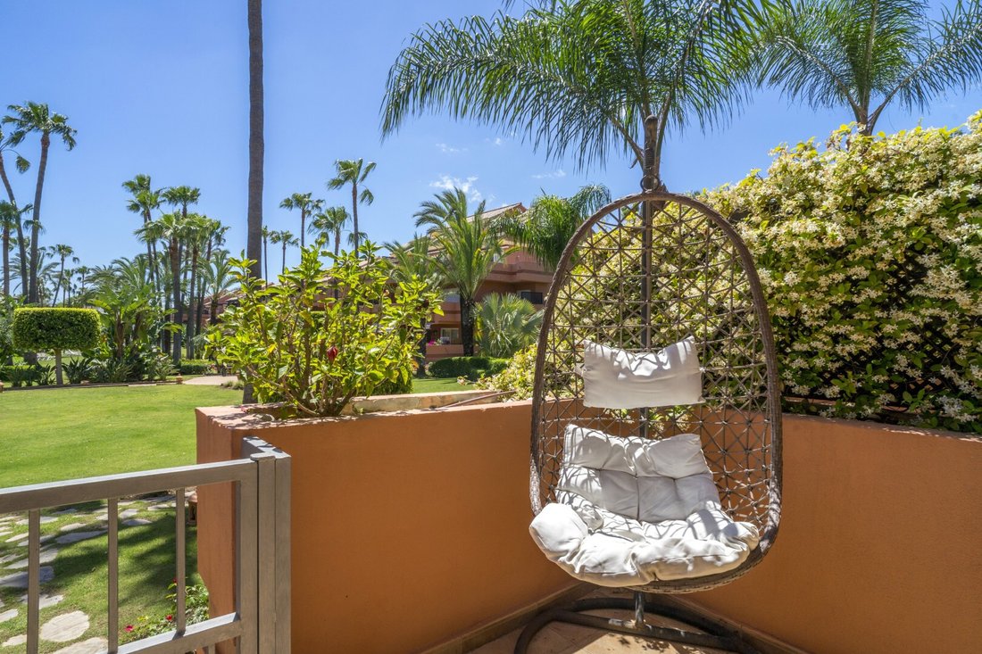 Apartment in Puerto Banus, Marbella, Spain 5 - 17965886
