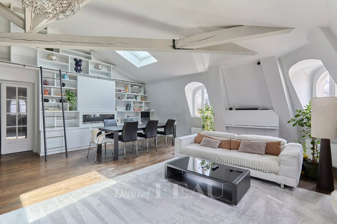 Apartment in Saint Philippe du Roule, Paris 8e Arrondissement, Paris 2 - 17967140