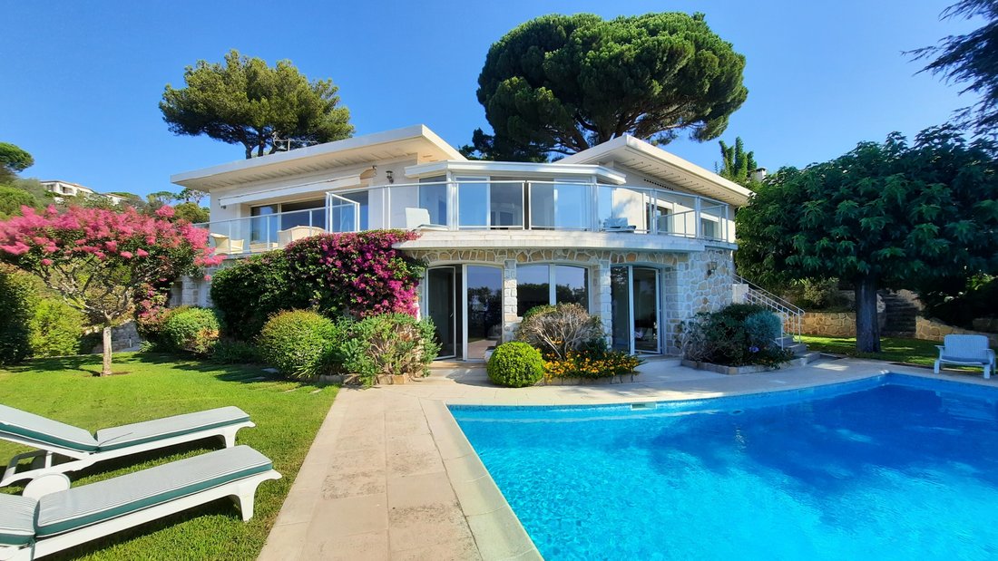 House in Cannes, Provence-Alpes-Côte d'Azur, France 2 - 13719416