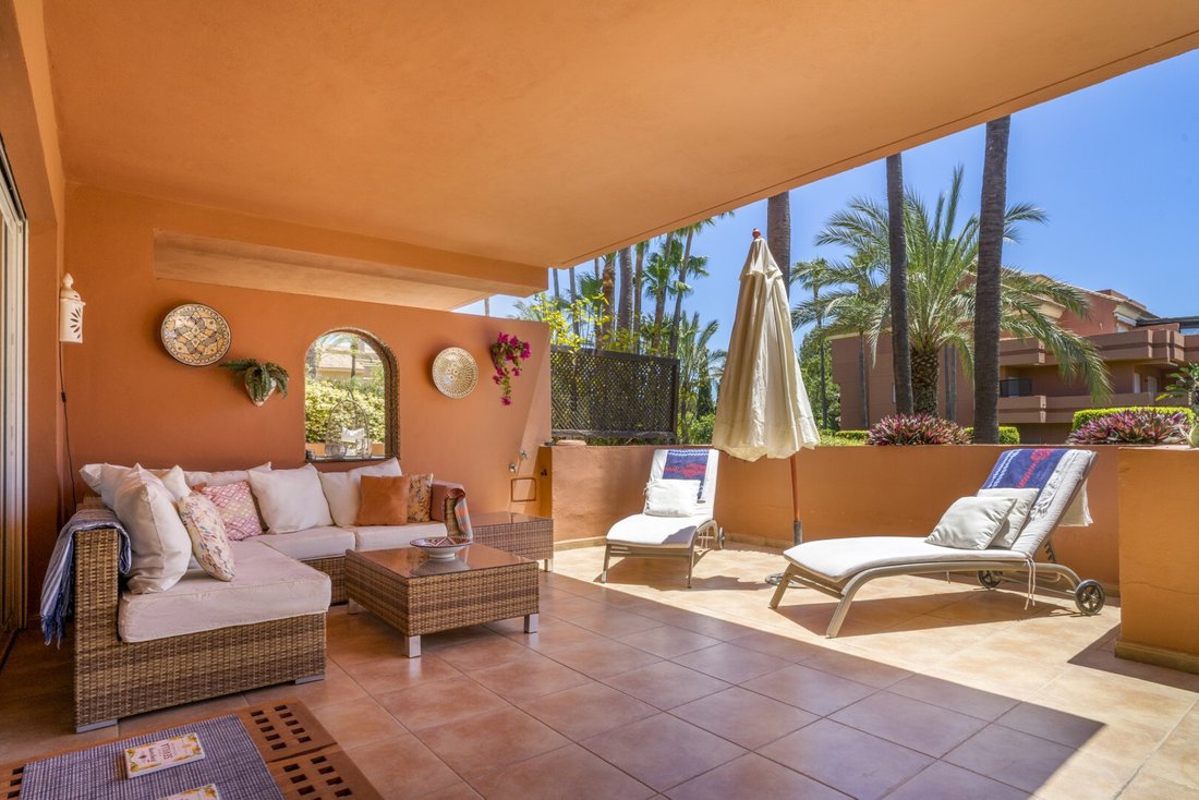 Apartment in Puerto Banus, Marbella, Spain 3 - 17965886