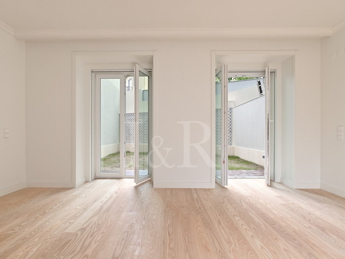 Apartment in Arroios, Lisbon, Portugal 1 - 15126094