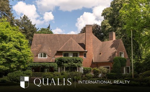 Villa in Tilburg, North Brabant, Netherlands 1