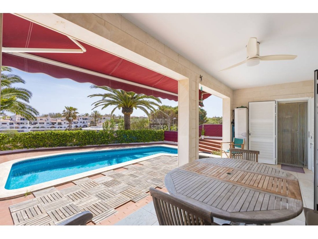 Villa in es Castell, Balearic Islands, Spain 5 - 17967096