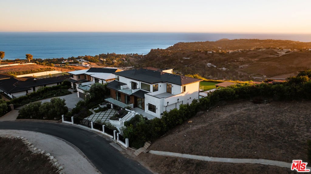House in Malibu, California, United States 4 - 17968935