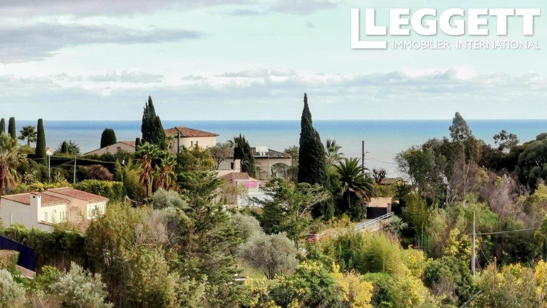 Villa in Le Cottage, Mandelieu-la-Napoule, France 5 - 17298142