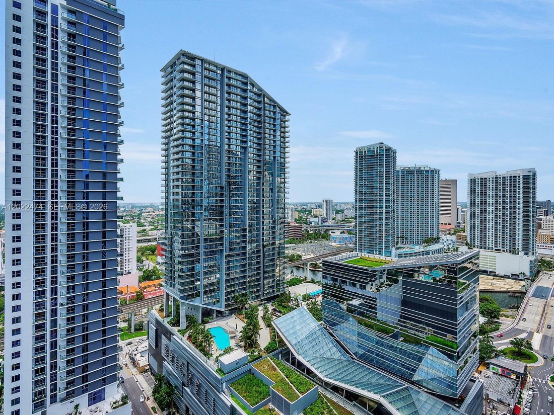 Condo in Miami, Florida, United States 1 - 17966307