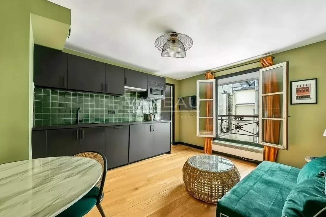 Apartment in Odéon, Paris 6e Arrondissement, Paris 4 - 17967337
