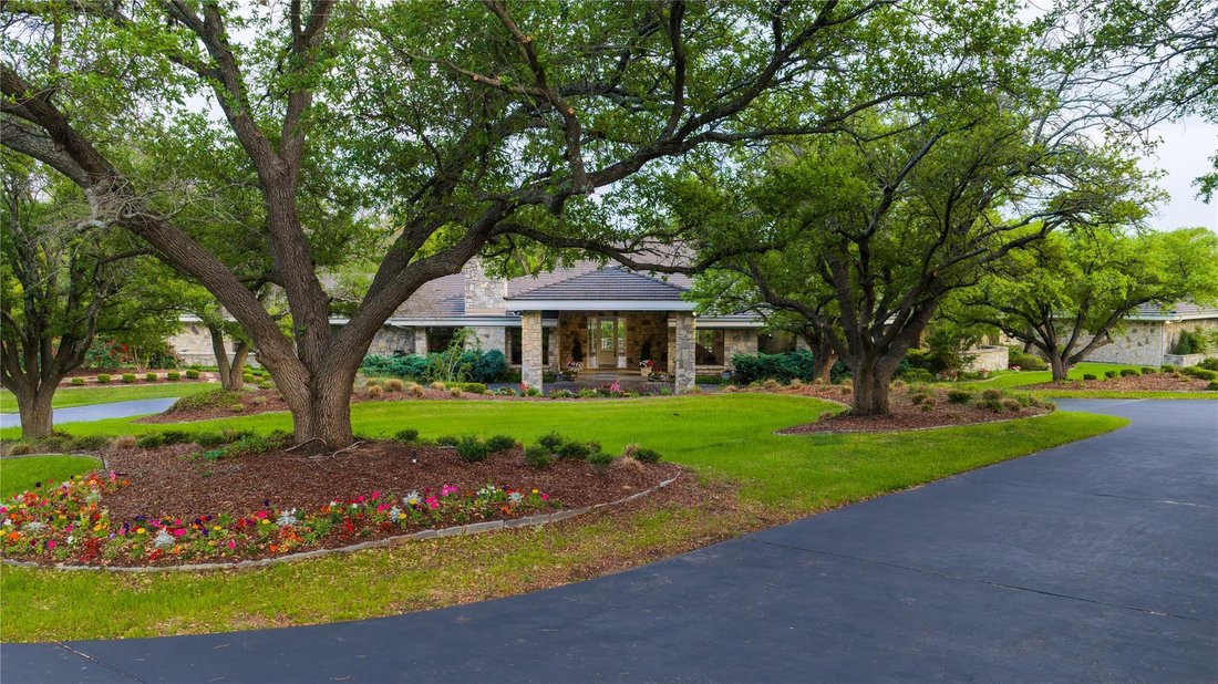 House in Denton, Texas, United States 3 - 17968985