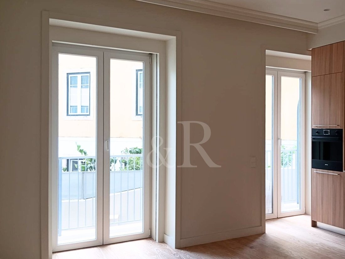 Apartment in Arroios, Lisbon, Portugal 3 - 15126089