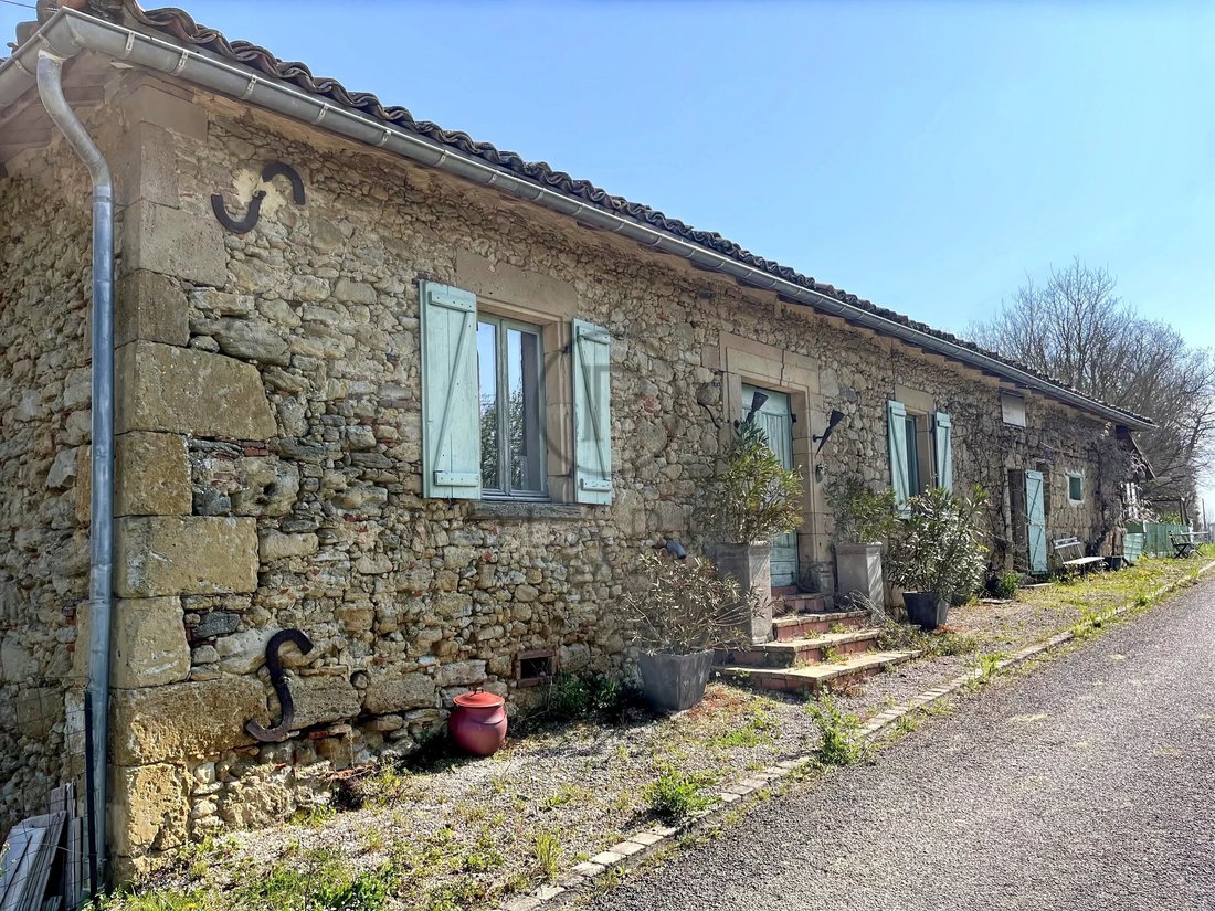 Villa in Cazac, Occitania, France 4 - 17967121