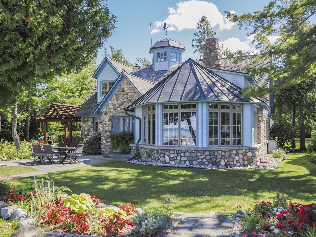 House in Mackinaw City, Michigan, United States 1 - 17967291