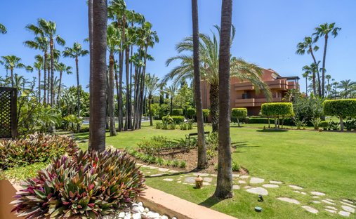 Wohnung in Puerto Banús, Marbella, Spanien 1