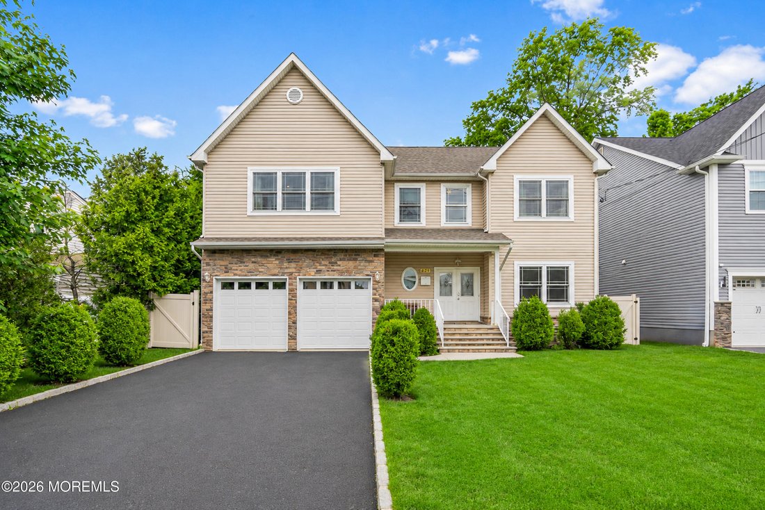 House in Woodbridge Township, New Jersey, United States 1 - 17966144