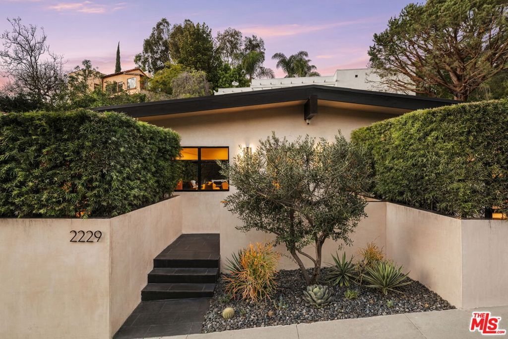 House in Los Angeles, California, United States 2 - 17968940
