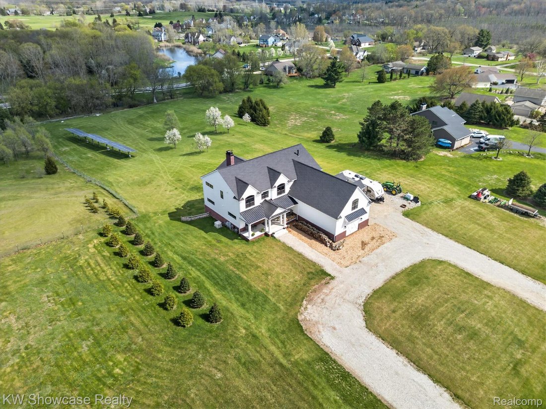 House in White Lake charter Township, Michigan, United States 3 - 17827861