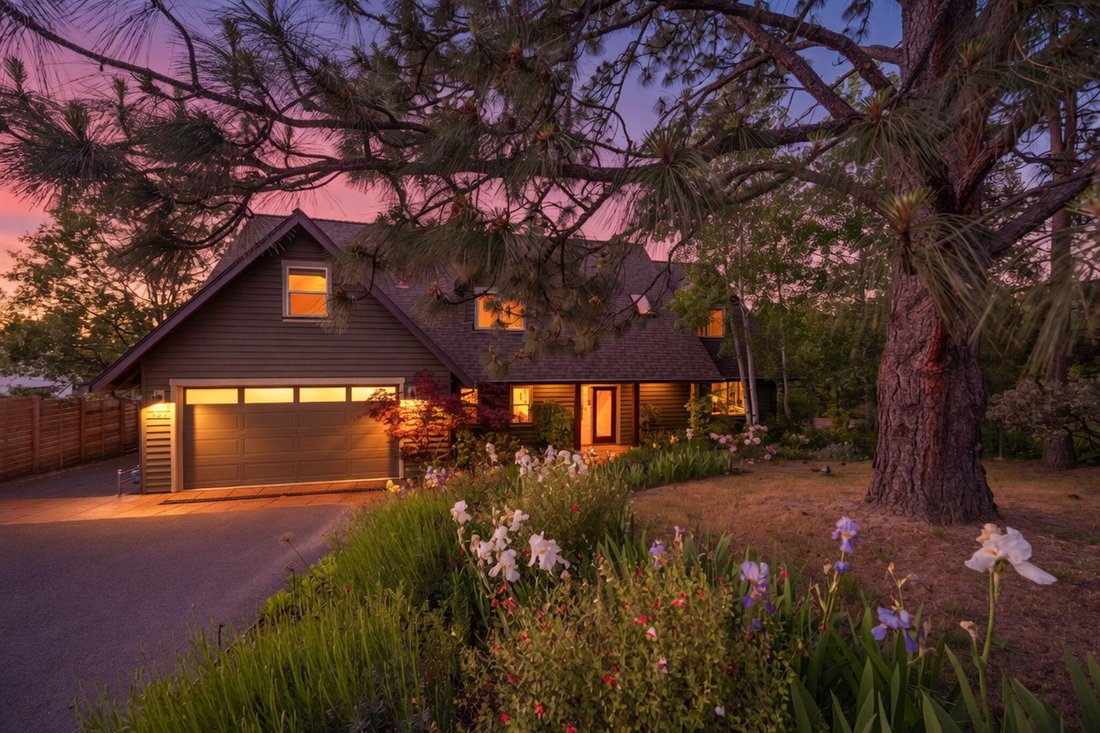 House in Ashland, Oregon, United States 1 - 17382640