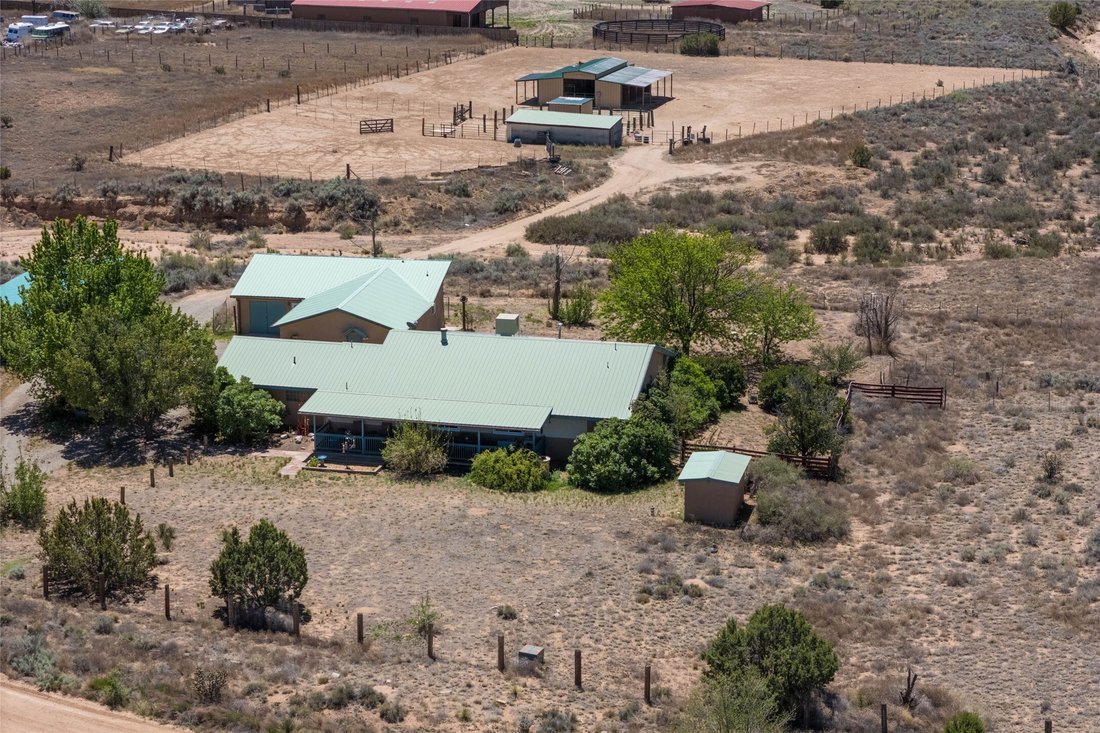 House in Santa Fe, New Mexico, United States 4 - 17968075