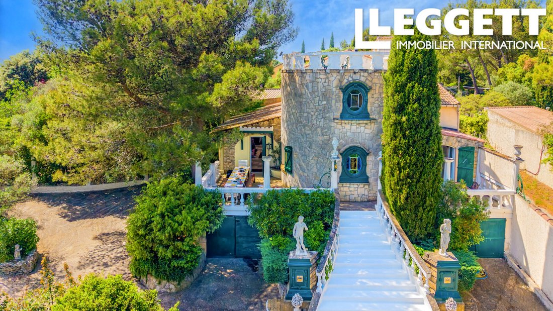 Villa à Les Cariatides, Beaucaire, France 1 - 11693234