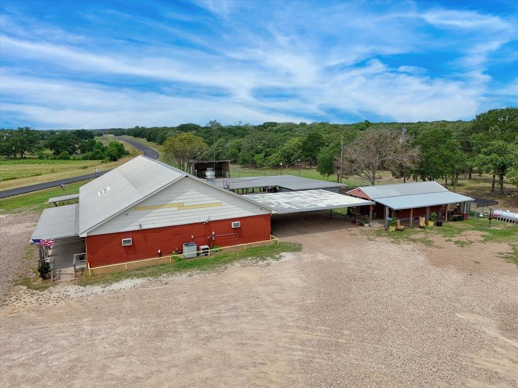 House in Hallsburg, Texas, United States 5 - 17966613