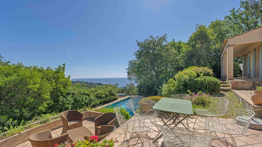 House in Ramatuelle, Provence-Alpes-Côte d'Azur, France 1 - 17970428