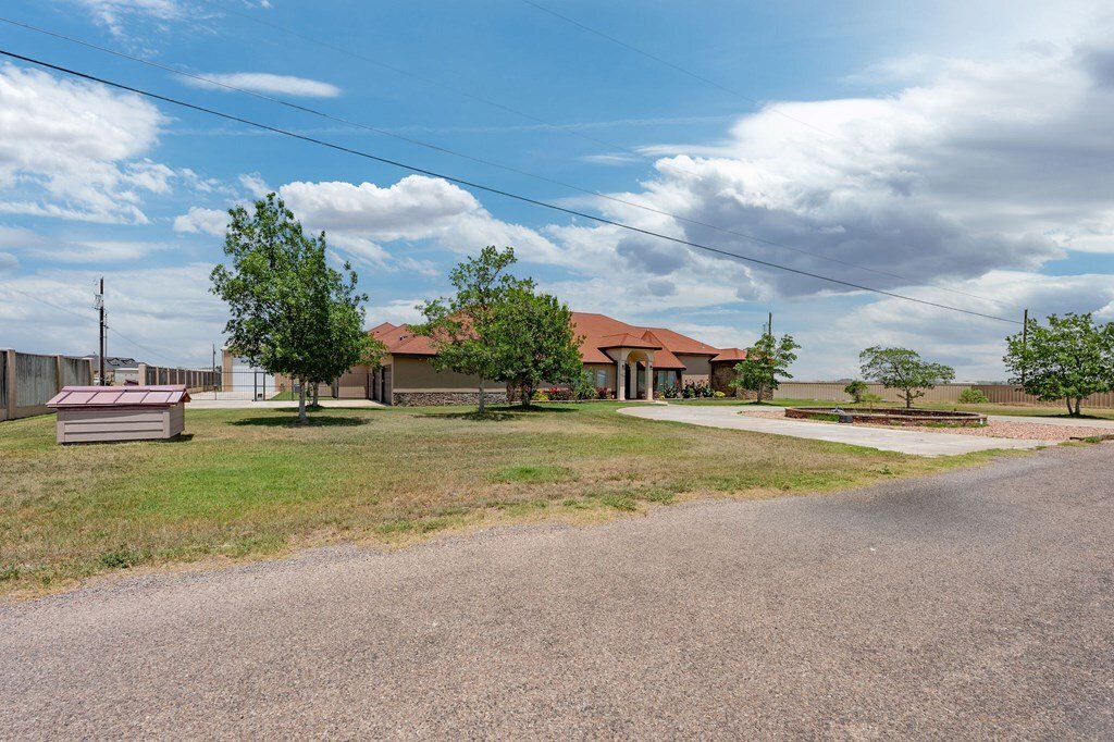 House in West Odessa, Texas, United States 2 - 17070047