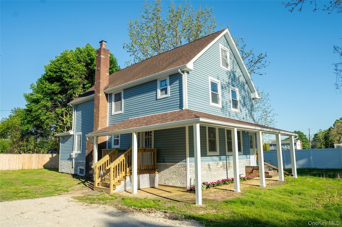 Casa en Lake Ronkonkoma, Nueva York, Estados Unidos 2 - 17972291