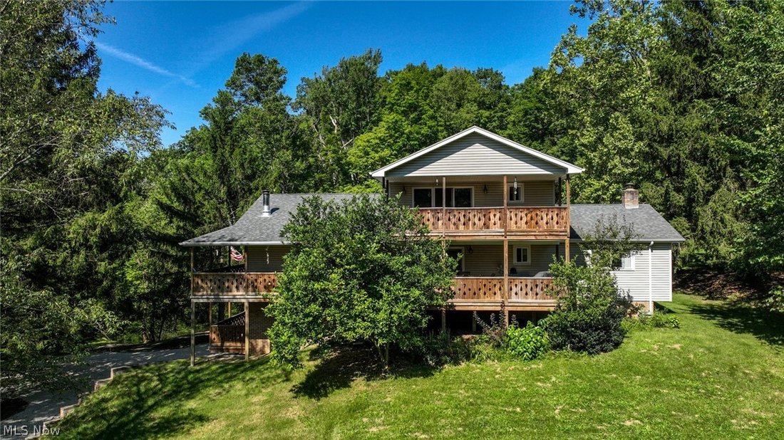 House in Hinckley, Ohio, United States 1 - 17971923
