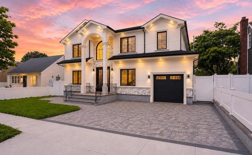 Casa a Hicksville, New York, Stati Uniti 1