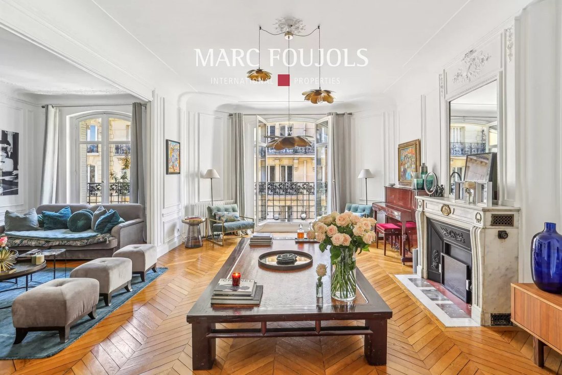 Apartment in Muette Nord, Paris 16e Arrondissement, Paris 5 - 17967402