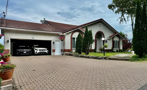 Casa en Sainte-Adèle, Quebec, Canadá 1