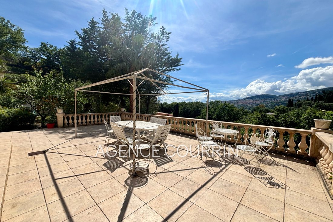 Villa in Grasse, Provence-Alpes-Côte d'Azur, France 5 - 17966910