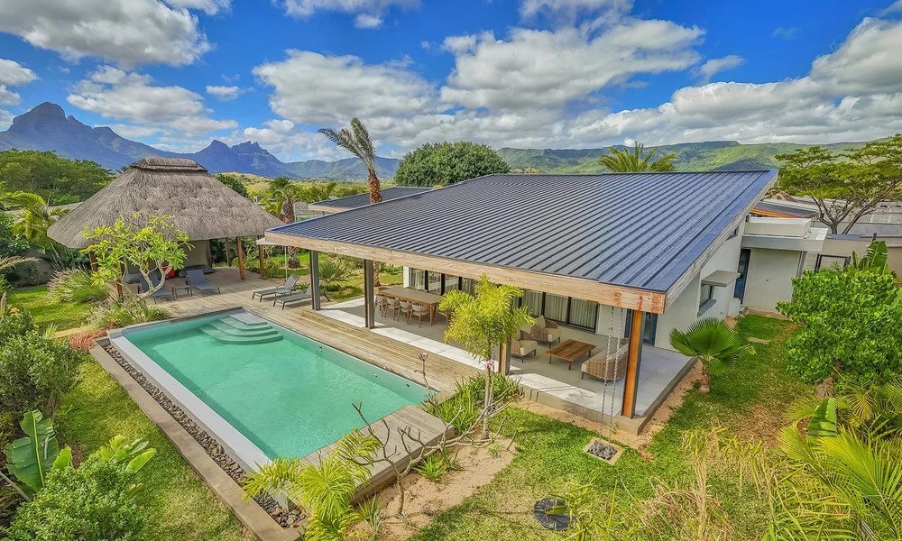 Villa in Tamarin, Rivière Noire District, Mauritius 1 - 17965967