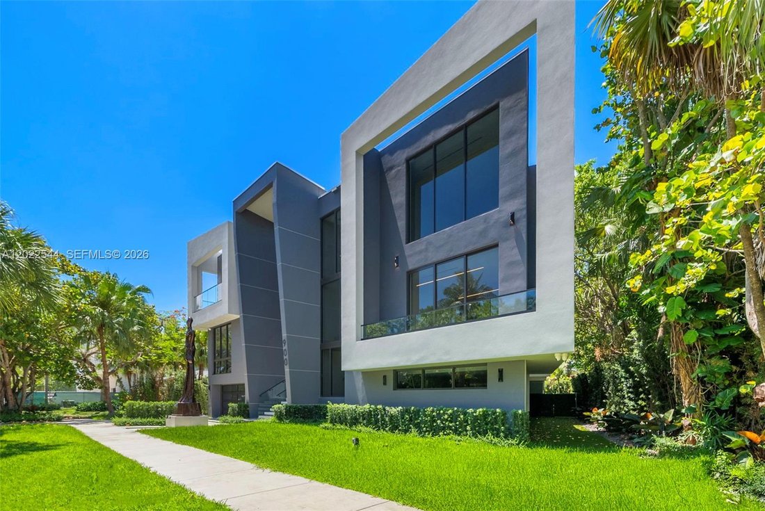 House in Miami, Florida, United States 4 - 17969881
