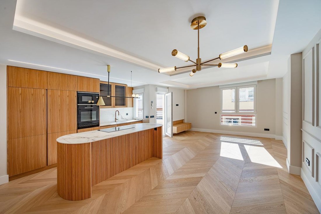 Apartment in Chamberi, Madrid, Spain 3 - 17969333