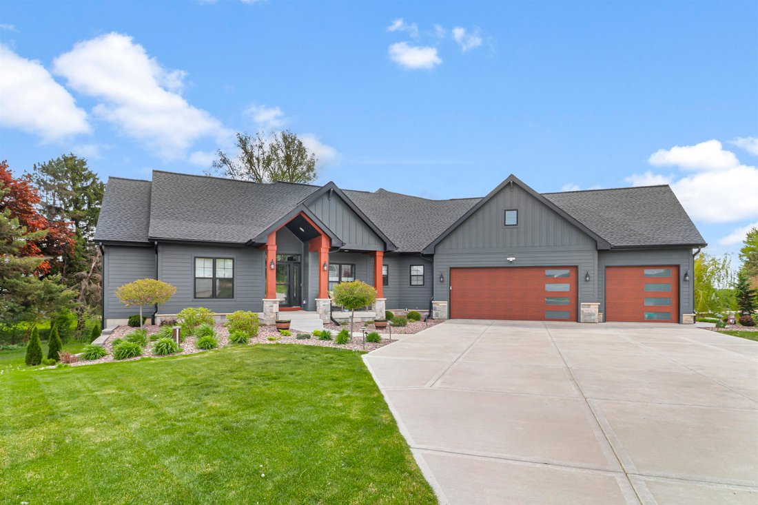 House in Sun Prairie, Wisconsin, United States 1 - 17966149