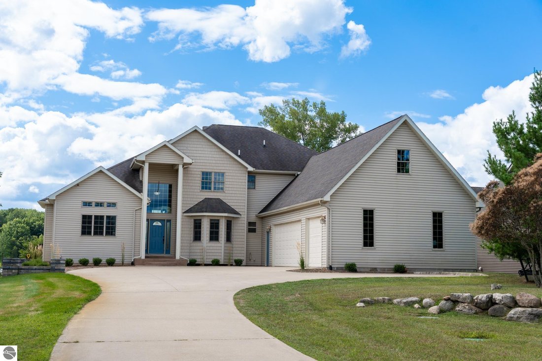 House in Weidman, Michigan, United States 2 - 17967725