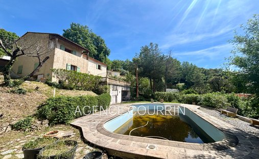 Villa en Grasse, Provenza-Alpes-Costa Azul, Francia 1