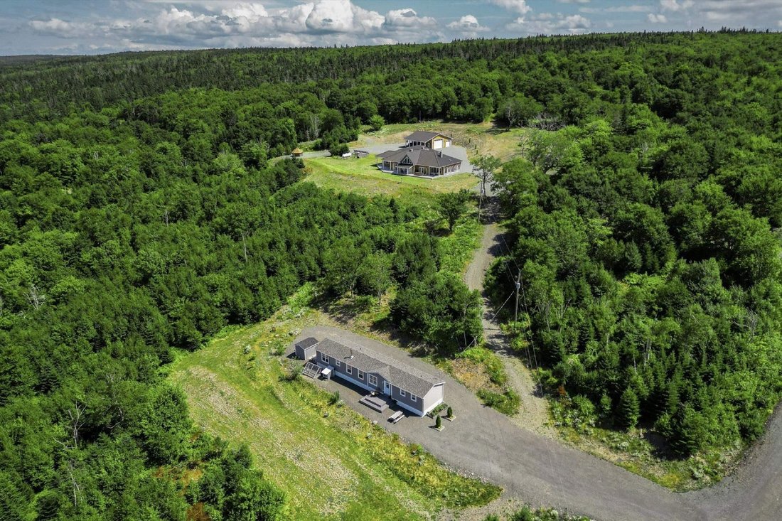 House in Saint Georges Channel, Nova Scotia, Canada 3 - 17971214