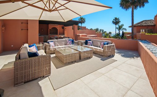 Apartment in Marbella, Andalusia, Spain 1