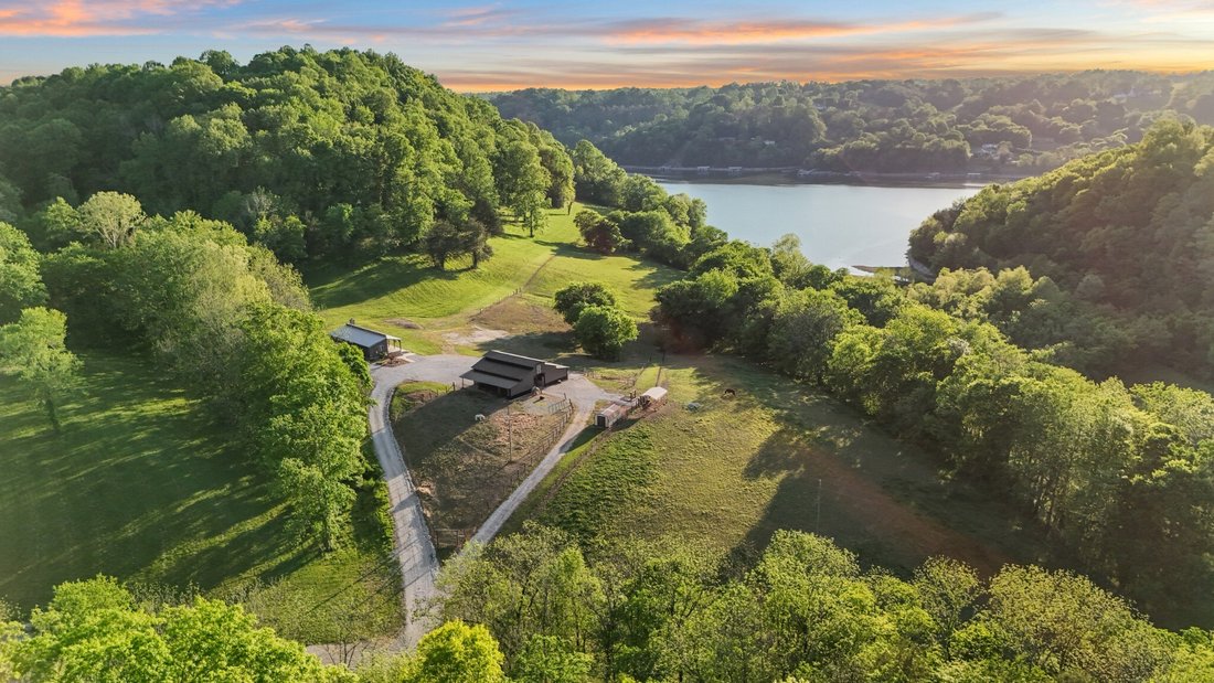 House in Manchester, Tennessee, United States 1 - 17972489